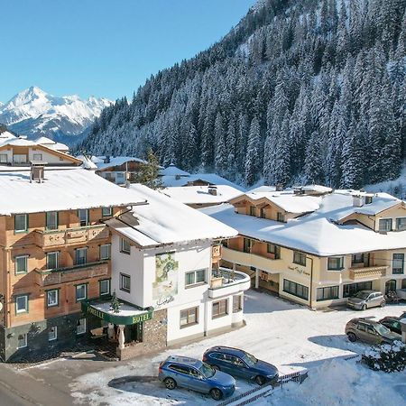 Hotel Garni Forelle Tux Bagian luar foto