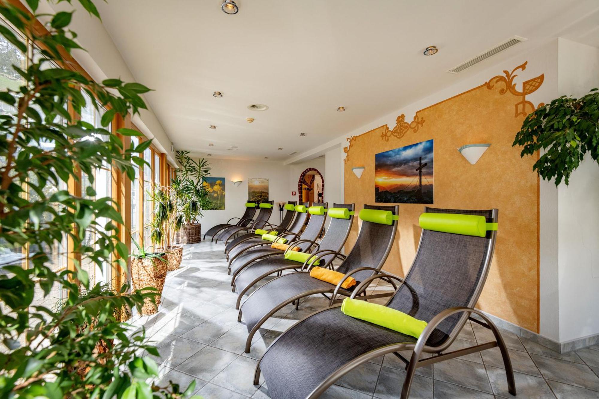 Hotel Garni Forelle Tux Bagian luar foto